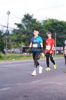 Runner Photo 4842769
