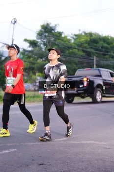 Runner Photo 4842803