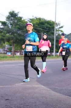 Runner Photo 4842870