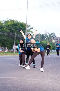Runner Photo 4842993