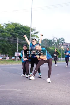 Runner Photo 4842997