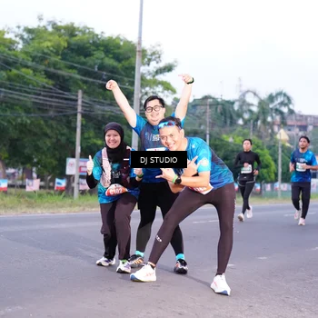 Runner Photo 4842999