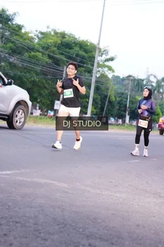 Runner Photo 4843087