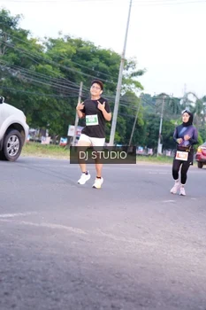 Runner Photo 4843088