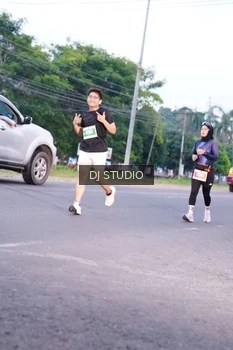 Runner Photo 4843095