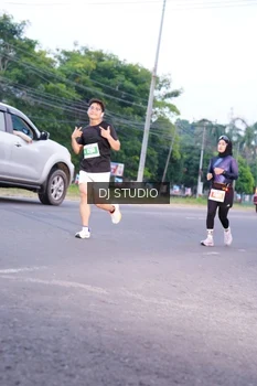 Runner Photo 4843097