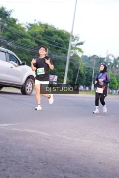 Runner Photo 4843099
