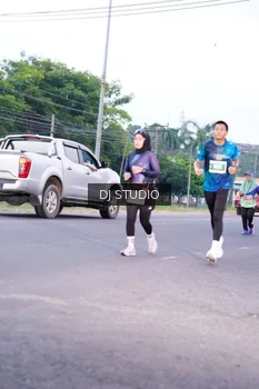 Runner Photo 4843100