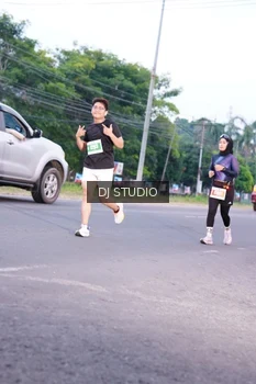 Runner Photo 4843102
