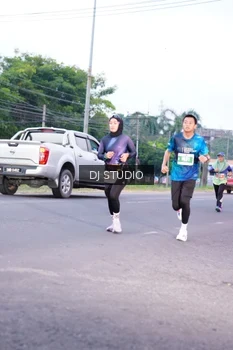Runner Photo 4843109