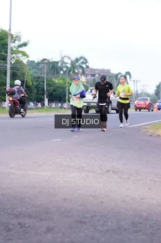 Runner Photo 4843182