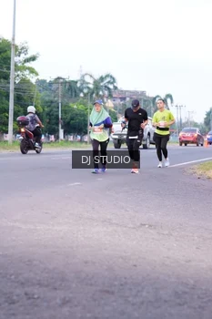 Runner Photo 4843188