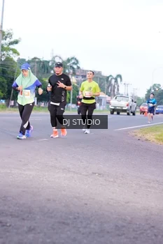 Runner Photo 4843199