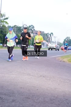 Runner Photo 4843203