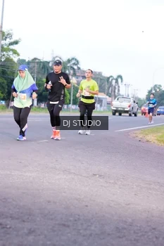 Runner Photo 4843206