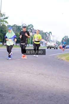 Runner Photo 4843210