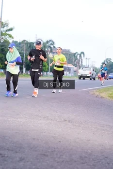 Runner Photo 4843226
