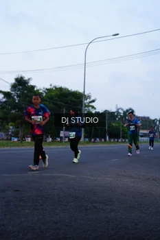 Runner Photo 4843266