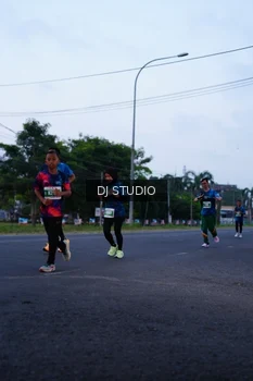 Runner Photo 4843269