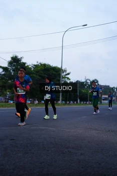 Runner Photo 4843273