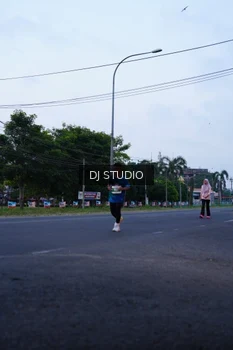 Runner Photo 4843296