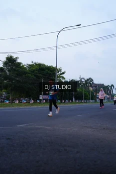 Runner Photo 4843306