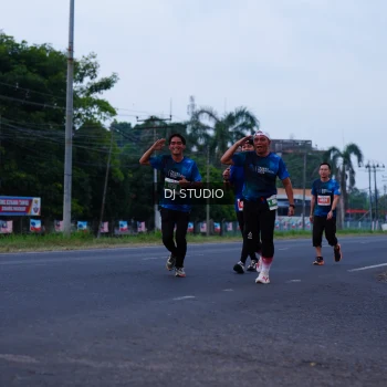 Runner Photo 4843361