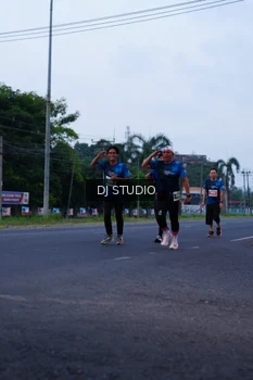 Runner Photo 4843371
