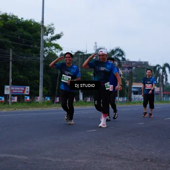 Runner Photo 4843400