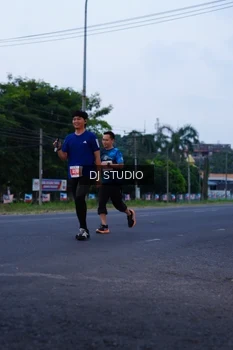 Runner Photo 4843413
