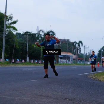 Runner Photo 4843436
