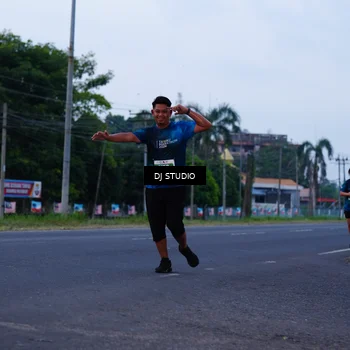 Runner Photo 4843474