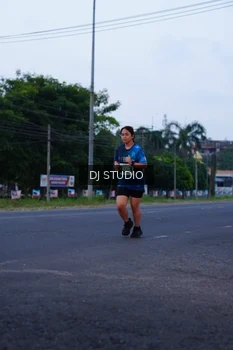 Runner Photo 4843500