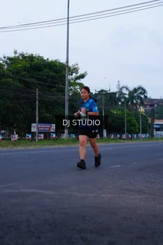 Runner Photo 4843506