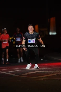 Runner Photo 4843543
