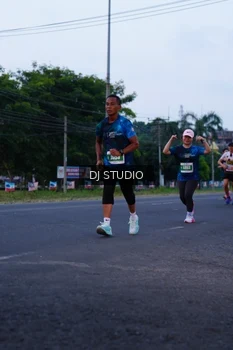 Runner Photo 4843553