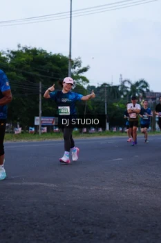 Runner Photo 4843563