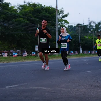 Runner Photo 4843631