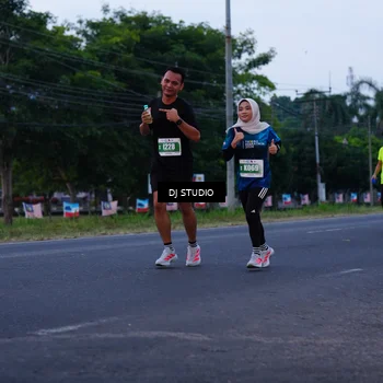 Runner Photo 4843636