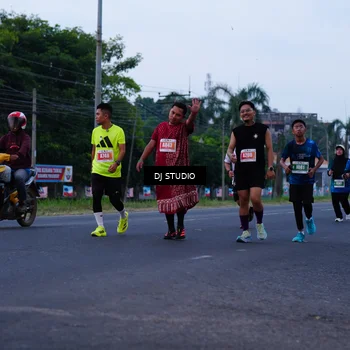 Runner Photo 4843654
