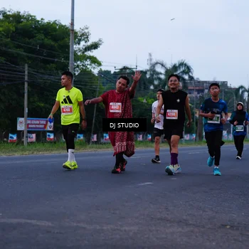 Runner Photo 4843664