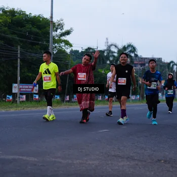 Runner Photo 4843665
