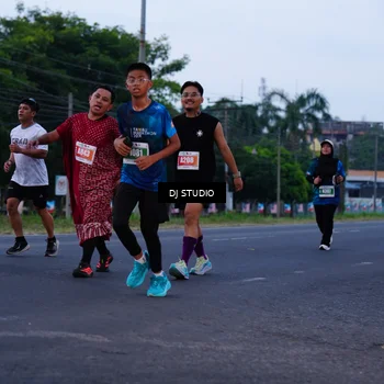 Runner Photo 4843682