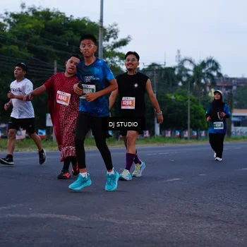 Runner Photo 4843683