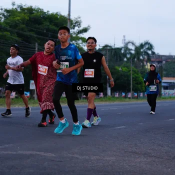 Runner Photo 4843694