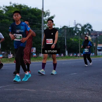 Runner Photo 4843702