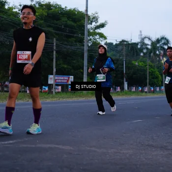 Runner Photo 4843720