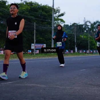 Runner Photo 4843721