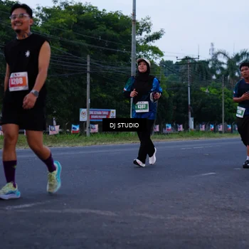 Runner Photo 4843724