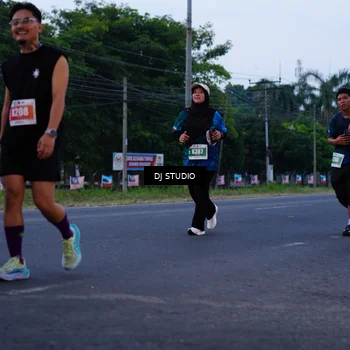 Runner Photo 4843727